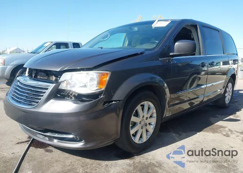 2016 Chrysler Town & Country Touring from USA, damaged, VIN 2C4RC1BG0GR302595